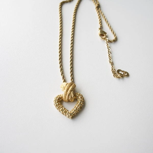 DIOR中古爱心项链