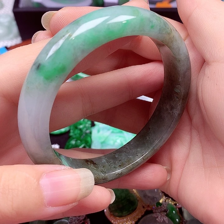 未镶嵌手镯翡翠翡翠手镯