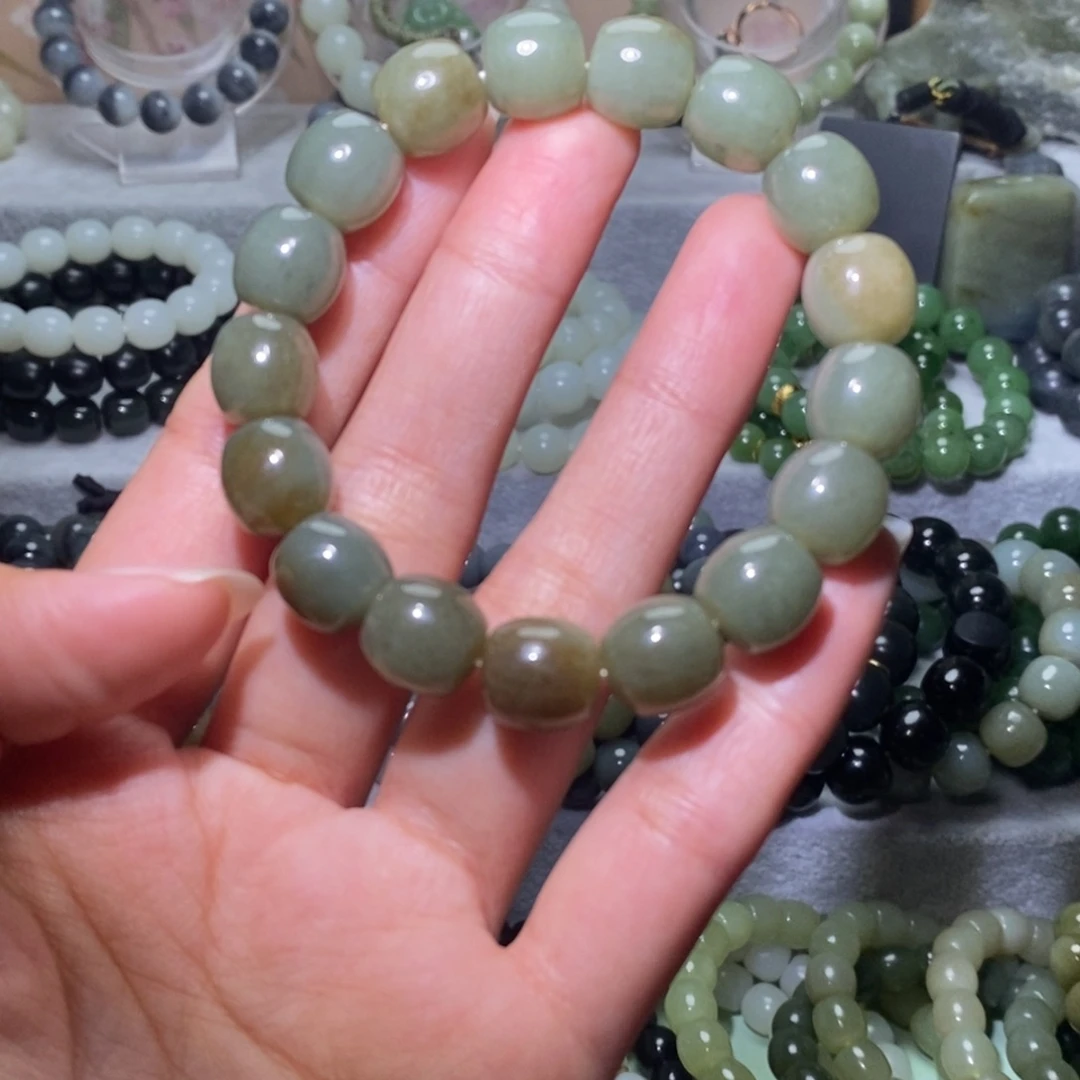 和田玉未镶嵌手链