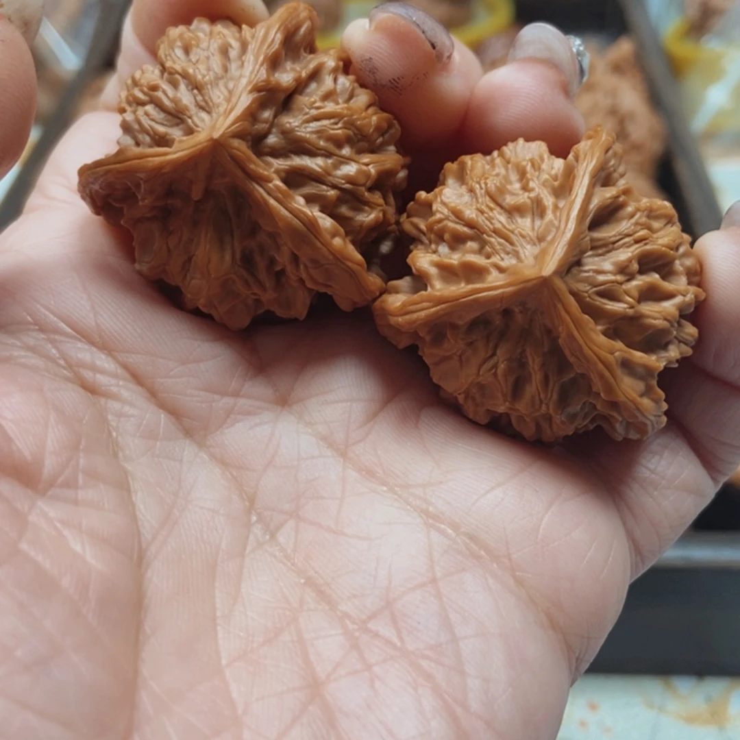 文玩核桃吊坠盘山