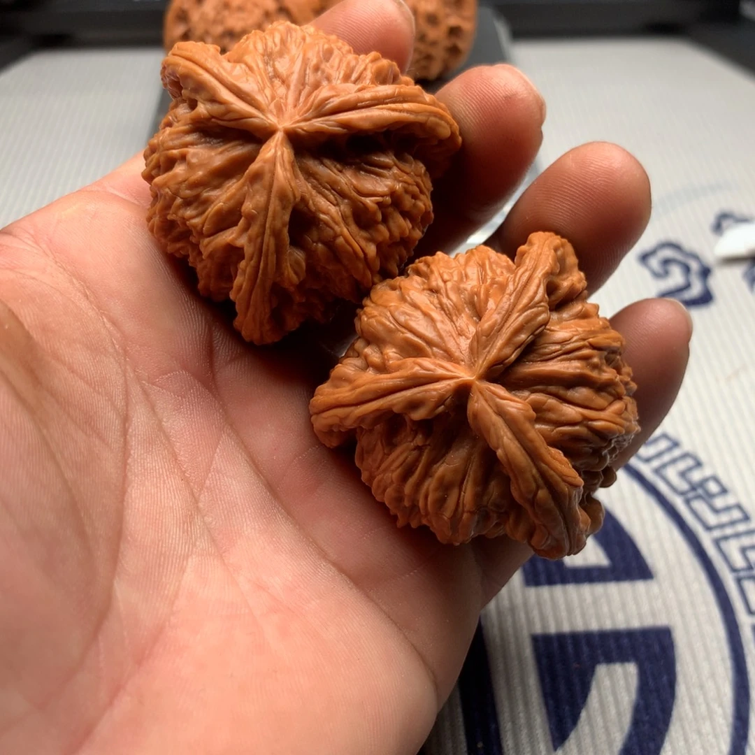 文玩核桃吊坠三棱三棱三棱三棱三棱