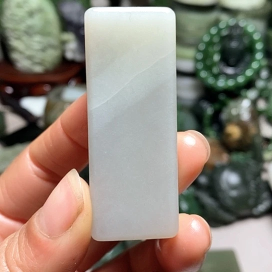 未镶嵌和田玉（糖玉）珠宝半成品