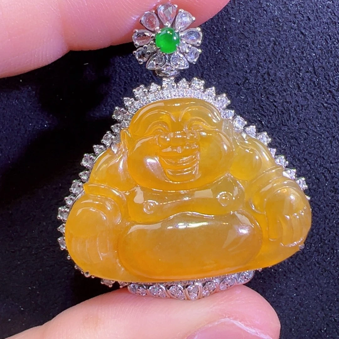 颈饰18K金镶嵌翡翠吊坠