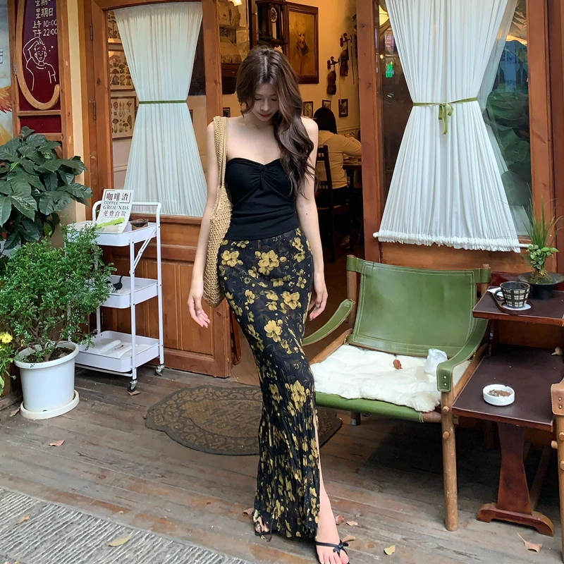 【鸢尾情书】复古背心不规则碎花半身裙套装女夏T恤开叉长裙两件套