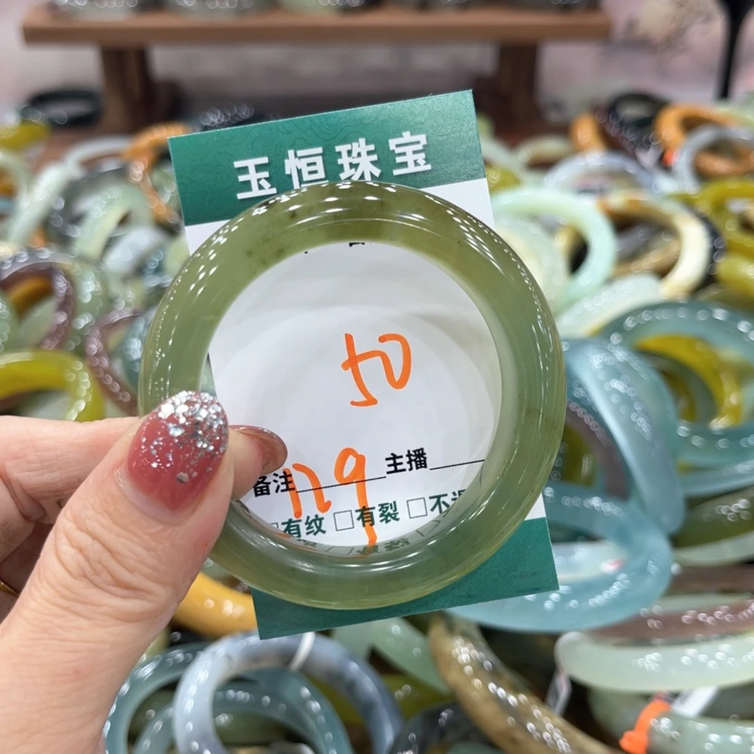 未镶嵌蛇纹石玉手镯手镯