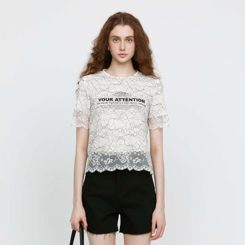 S·DEER圣迪奥女装法式圆领蕾丝字母雪纺短袖T恤S24260116