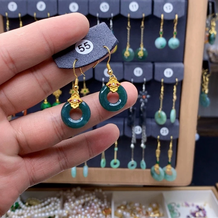 未镶嵌翡翠耳饰耳饰