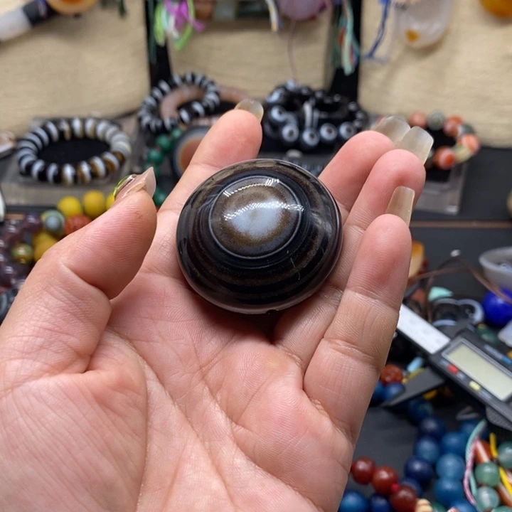 玛瑙/玉髓颈饰未镶嵌绿**踪