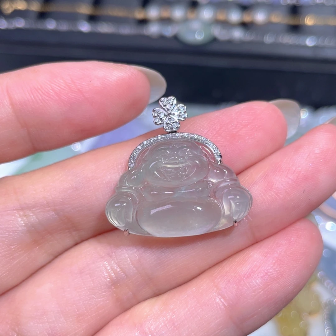 颈饰18K金镶嵌翡翠翡翠