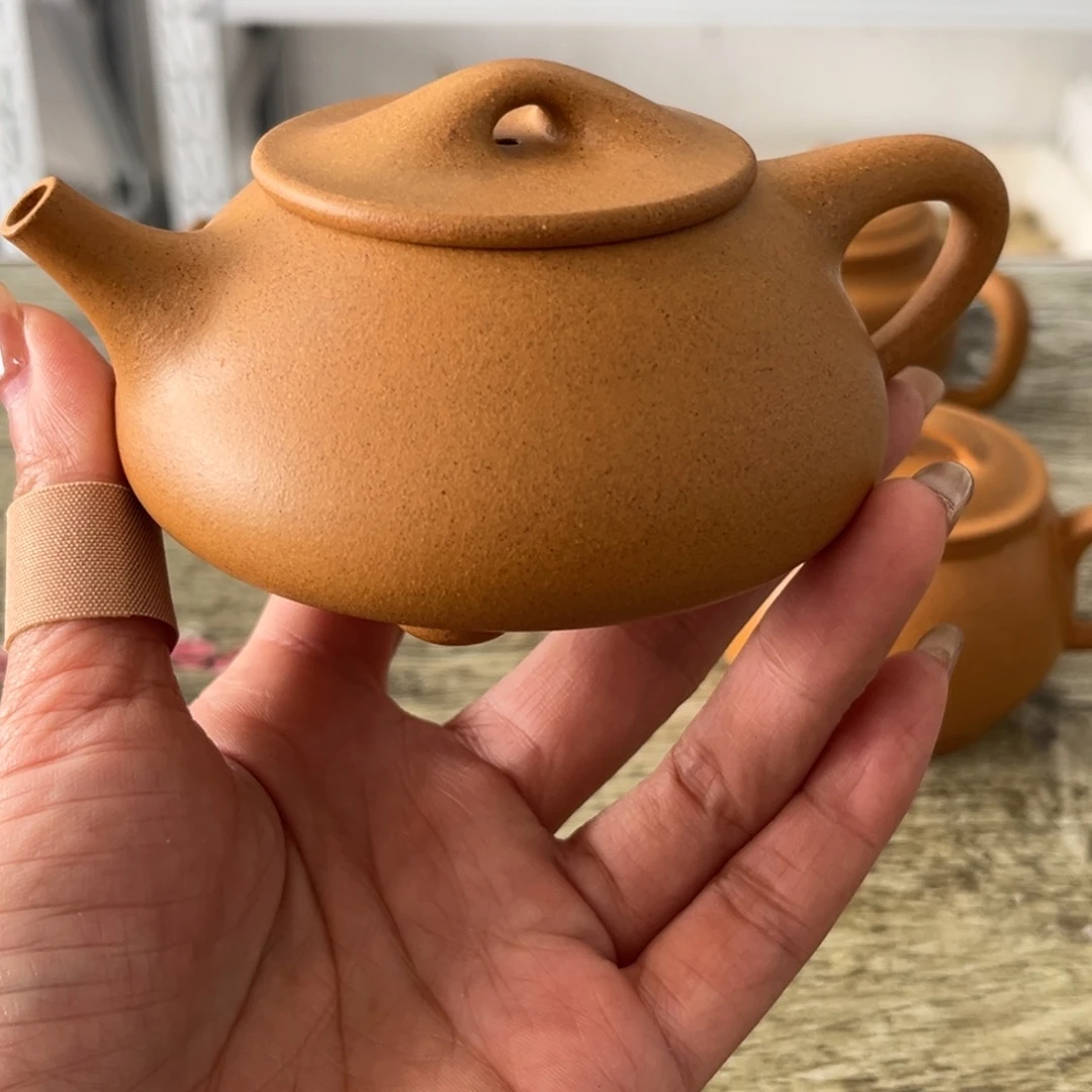 紫砂茶壶紫砂………………