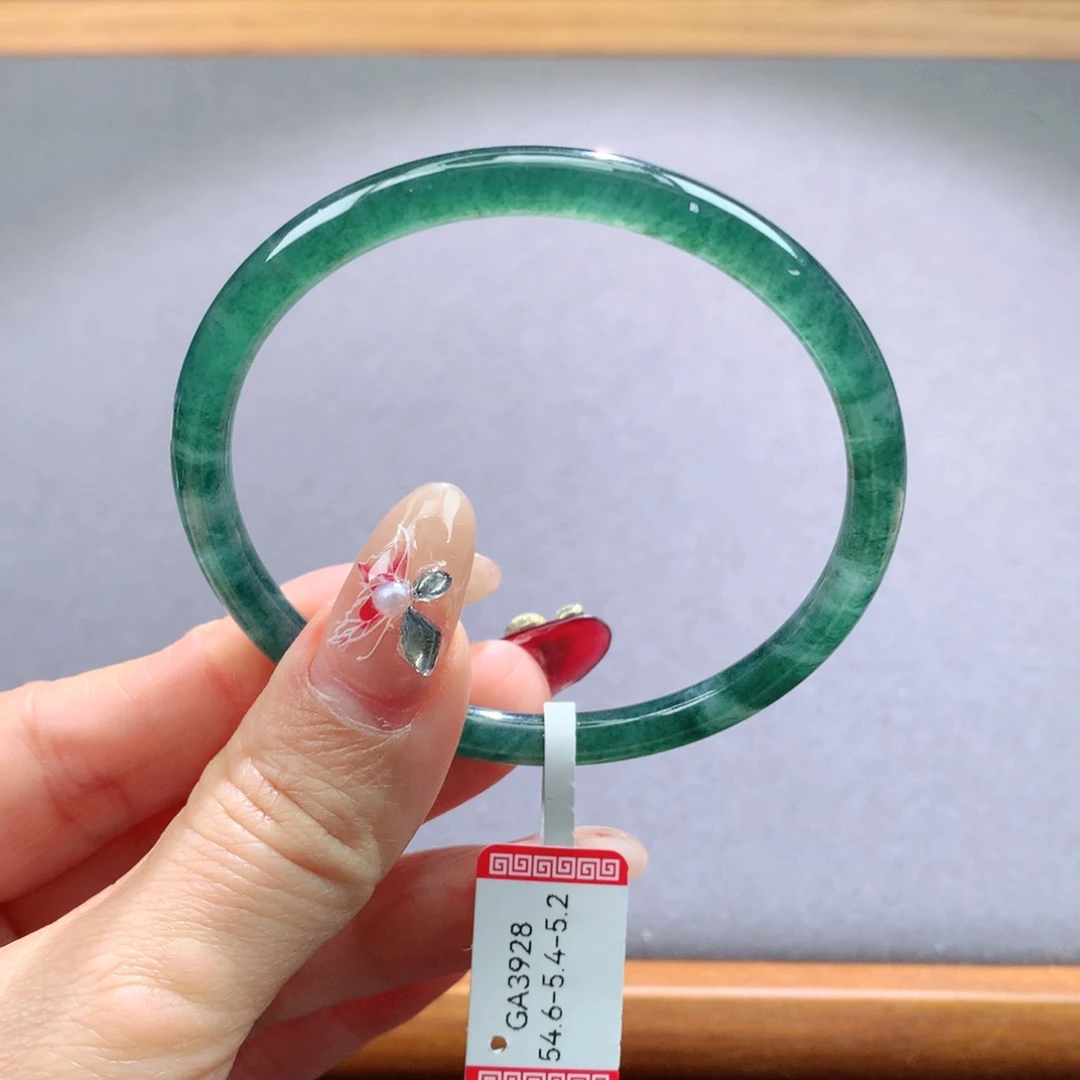 翡翠手镯未镶嵌天然翡翠手镯叮当镯