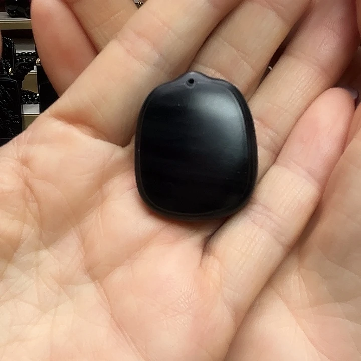 和田玉（墨玉）未镶嵌手链小面牌微裂