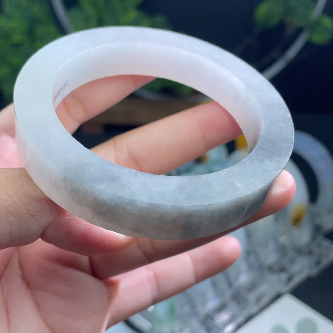 定制翡翠未镶嵌正圈