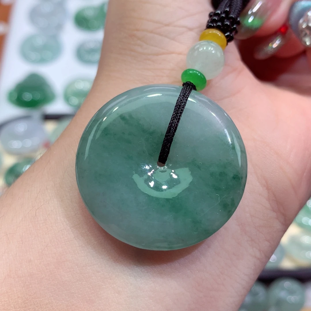颈饰未镶嵌翡翠漏