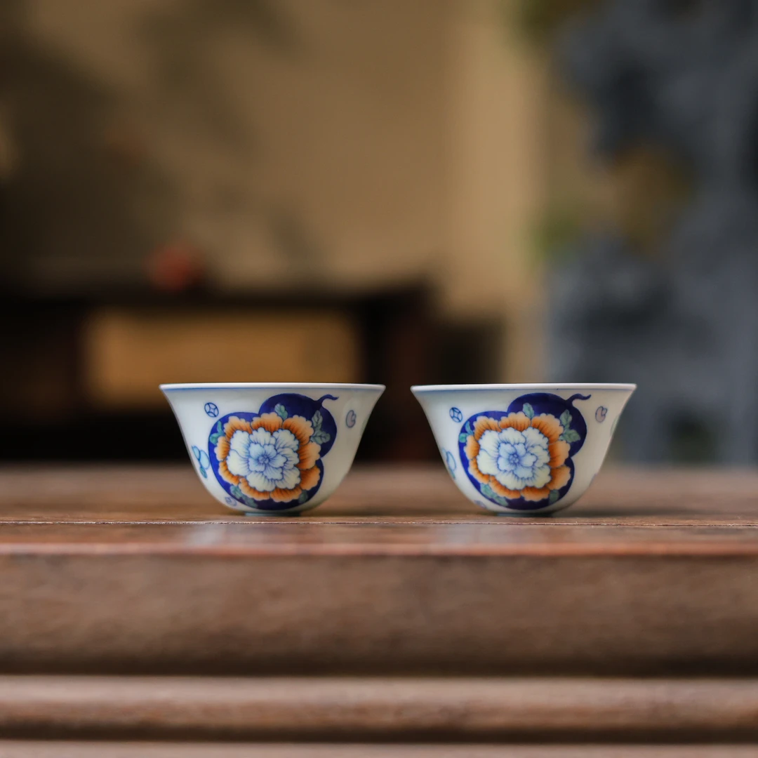 阿茶  富贵满堂卧足杯（卓君S0246）