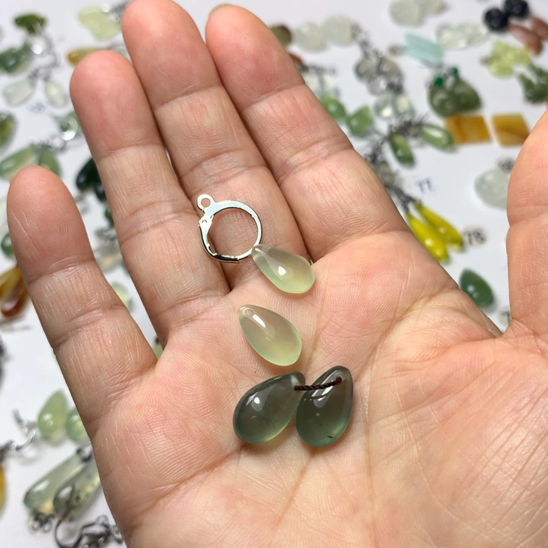 好****蛇纹石玉未镶嵌耳环