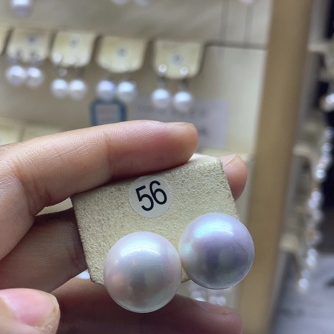 淡水珍珠银S925镶嵌耳饰