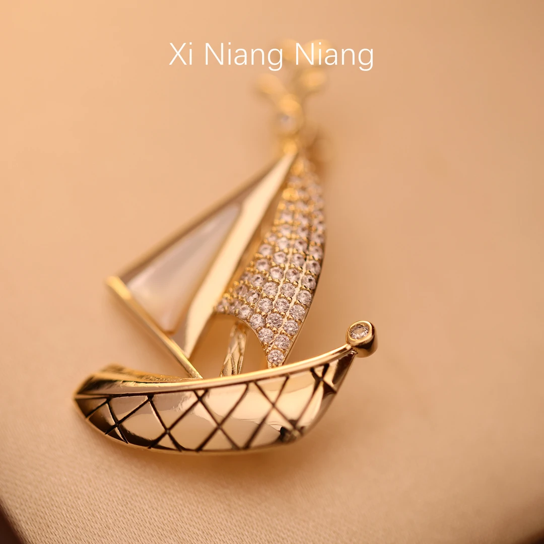铜合金仿水晶胸针 澜七-小众经典时尚创意复古潮流设计胸针-S3845