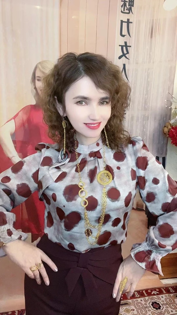 MODA KIZ新款立体印花波点衬衫时尚气质小衫