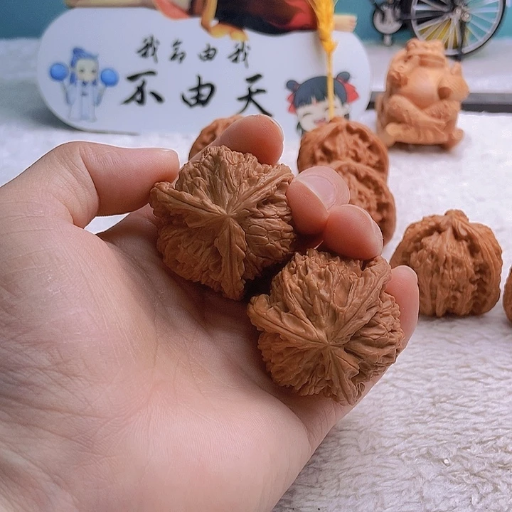 把件文玩核桃不****6三棱