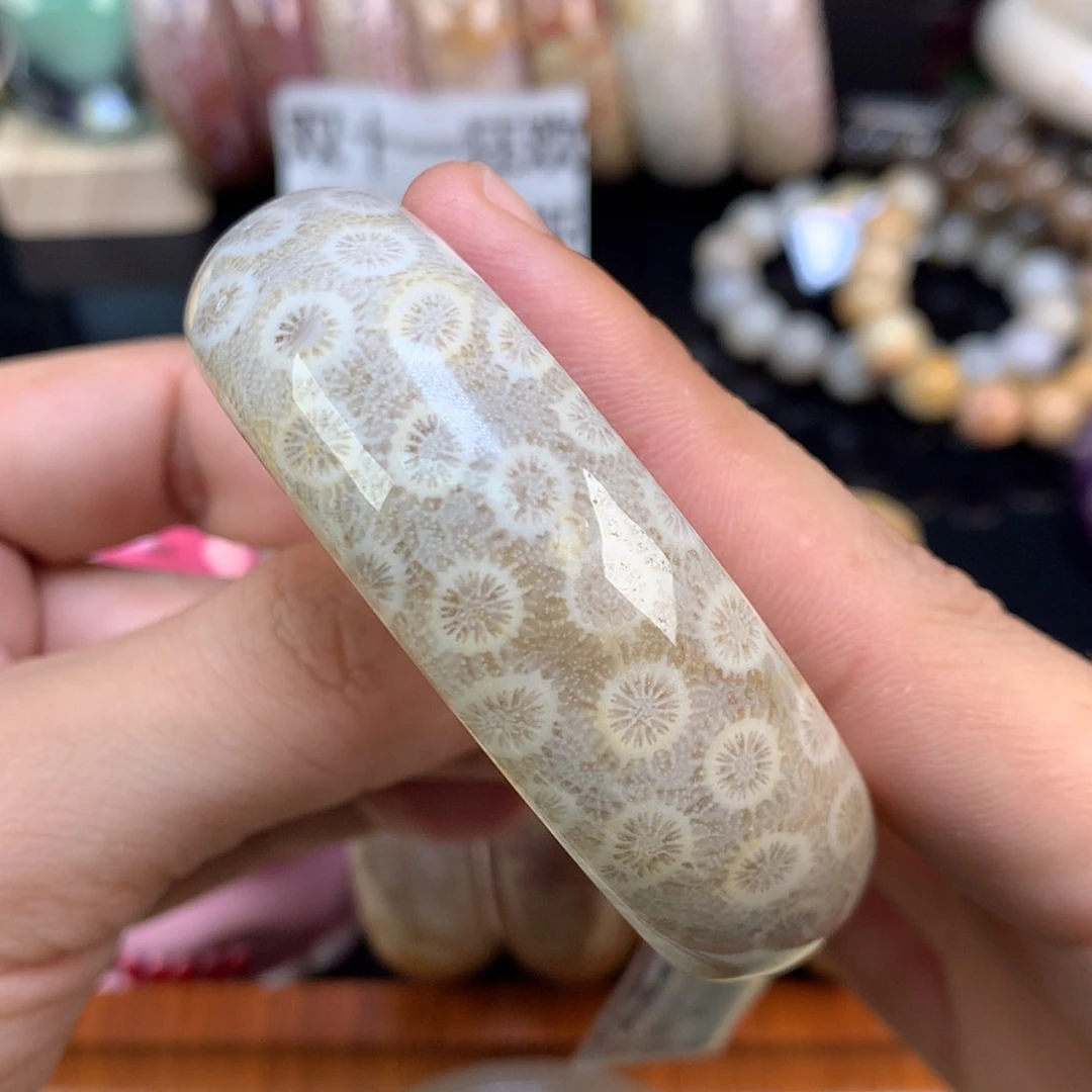 【闪购商品】颈饰未镶嵌硅化珊瑚（珊瑚玉）44号55.7圈双面柠檬