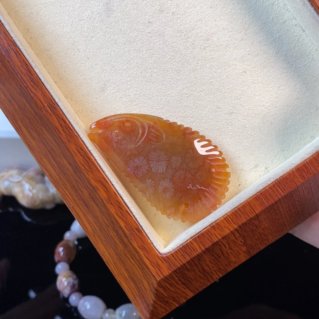 硅化珊瑚（珊瑚玉）未镶嵌颈饰270