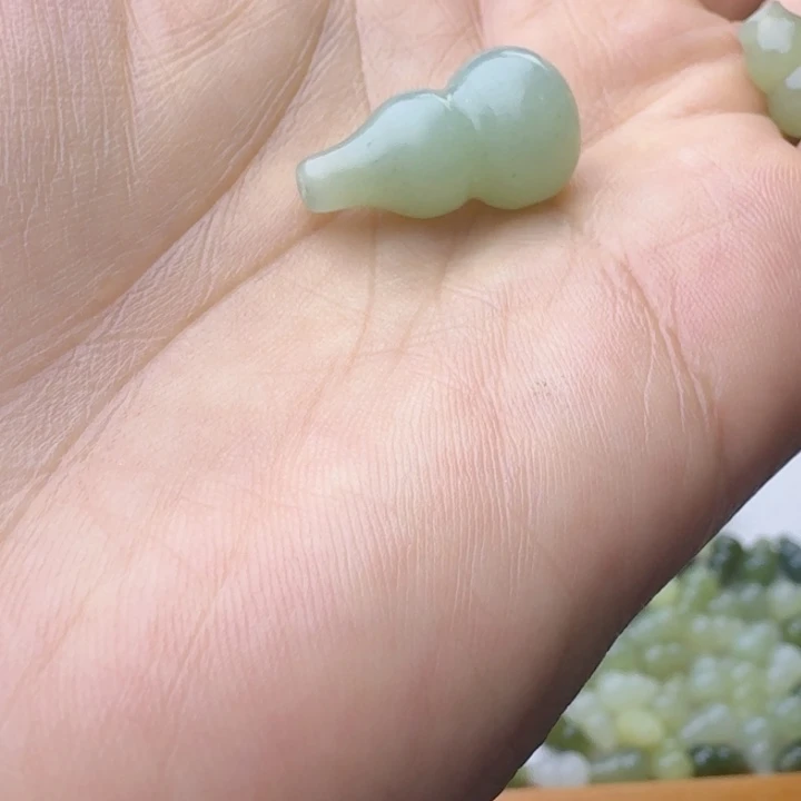 大***2和田玉未镶嵌挂件