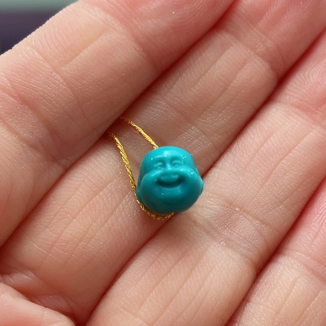 绿松石颈饰未镶嵌