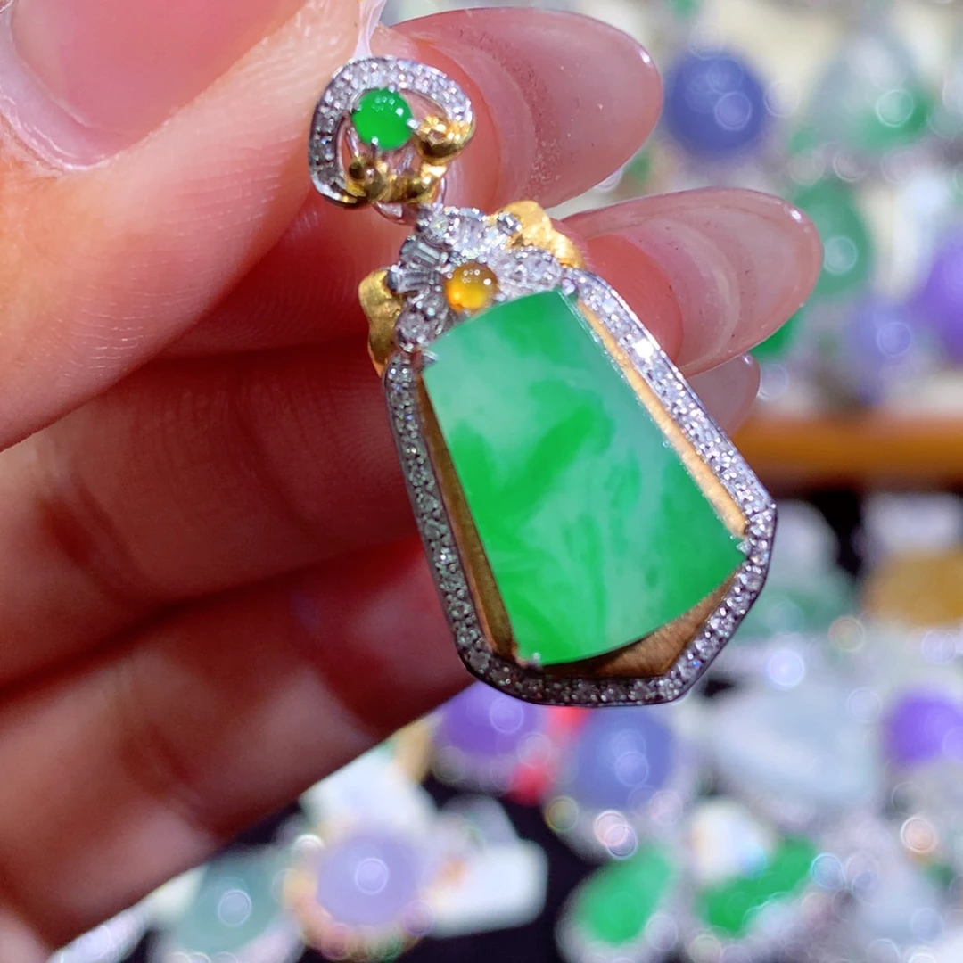 翡翠18K金镶嵌吊坠(不含链)