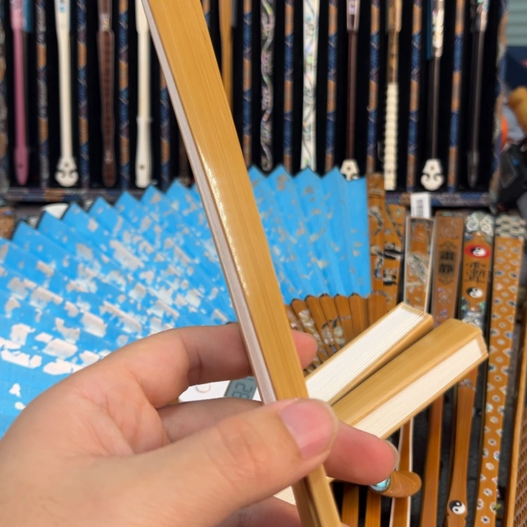 *****扇子纯手工制作工艺精湛