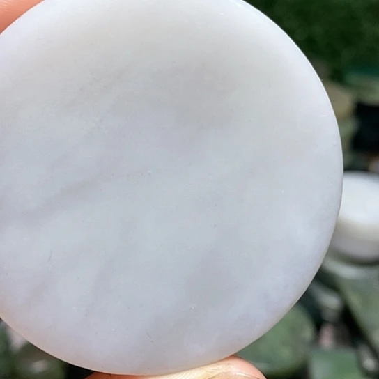 未镶嵌和田玉（糖玉）珠宝半成品