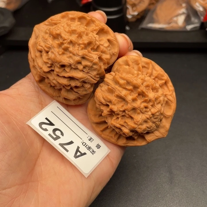 吊坠文玩核桃核桃