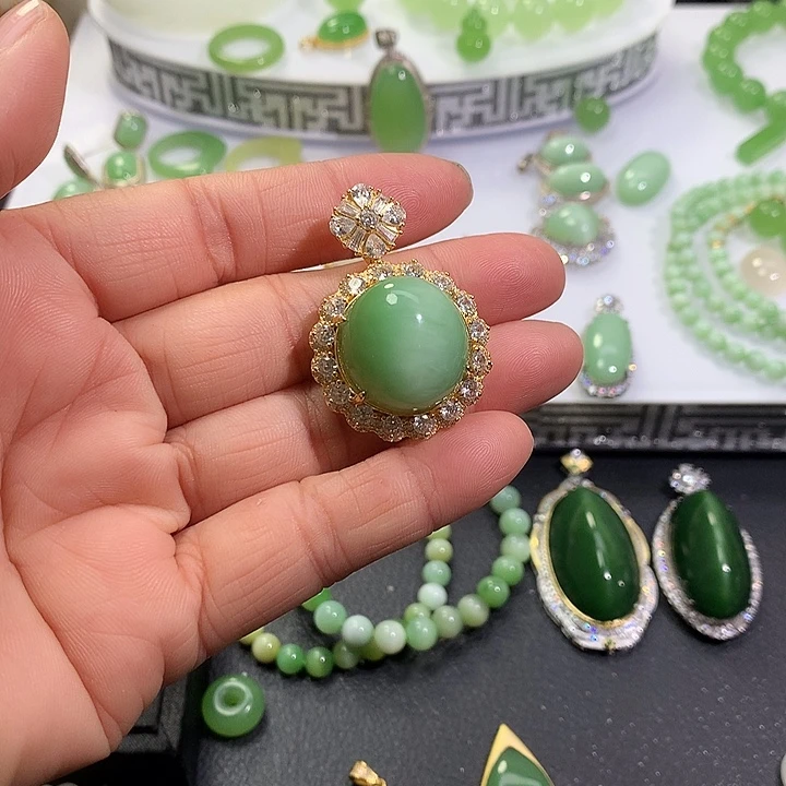 颈饰银S925镶嵌和田玉（碧玉）白*