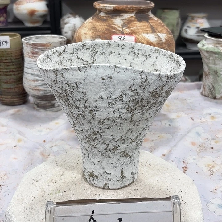 摆件景德镇高18，口19，有孔