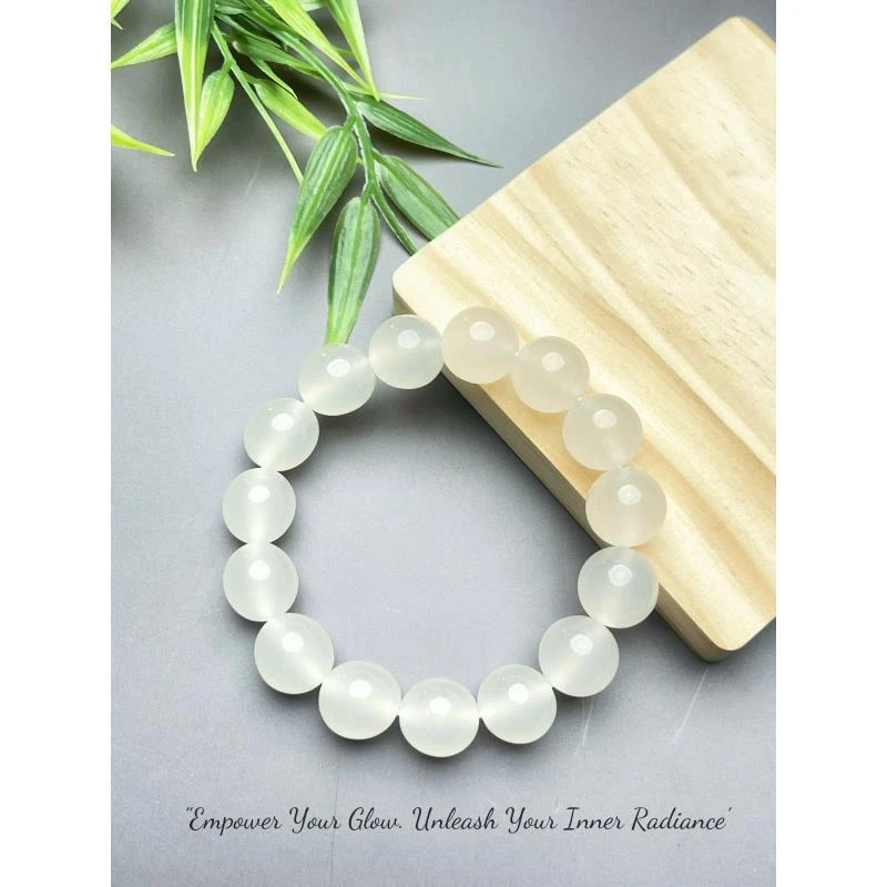 YU039 白琉璃手串