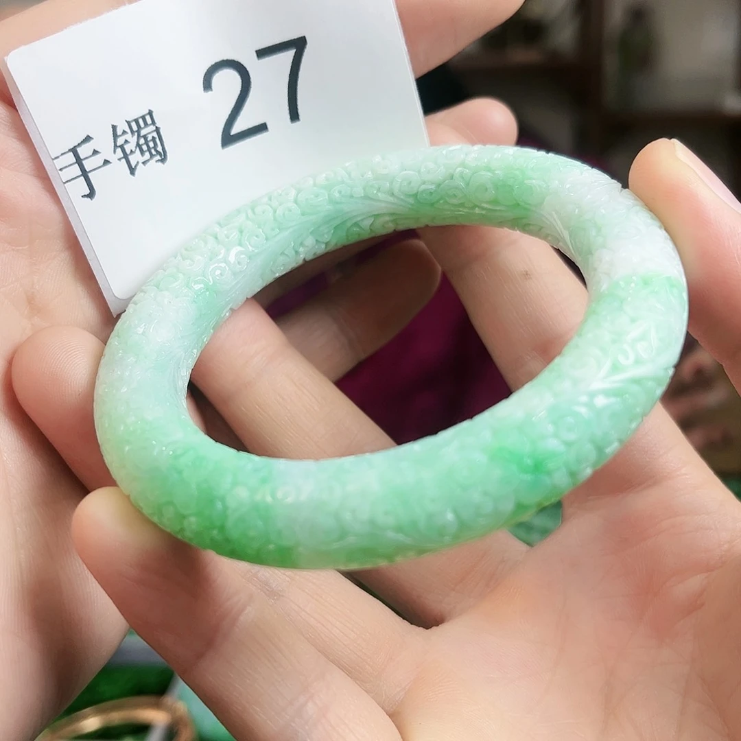 翡翠手镯未镶嵌手镯58.8