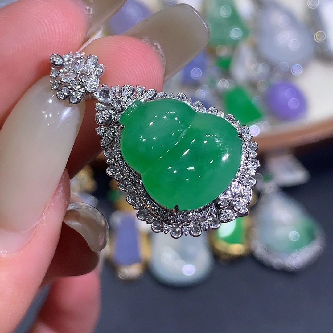 翡翠18K金镶嵌吊坠(不含链)