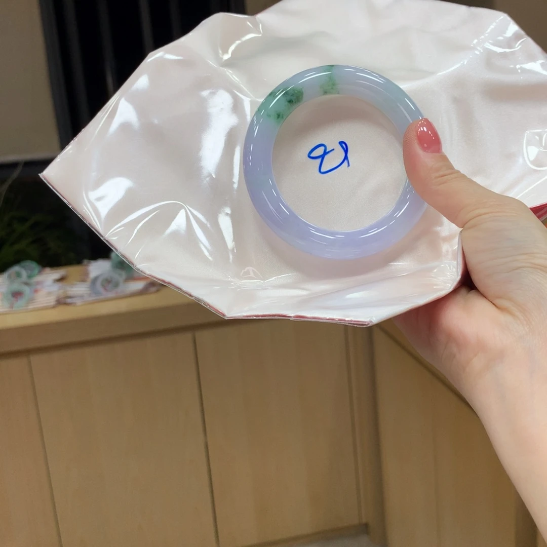 未镶嵌手镯翡翠不退不换