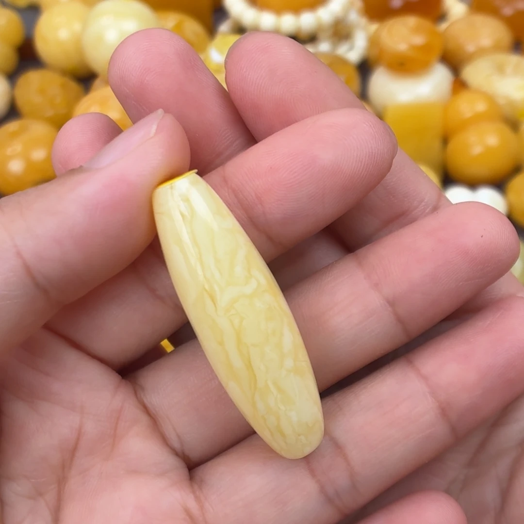 裸石蜜蜡未镶嵌长枣珠