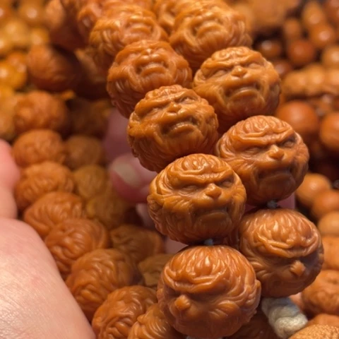 猴头核桃手串疯*舞台