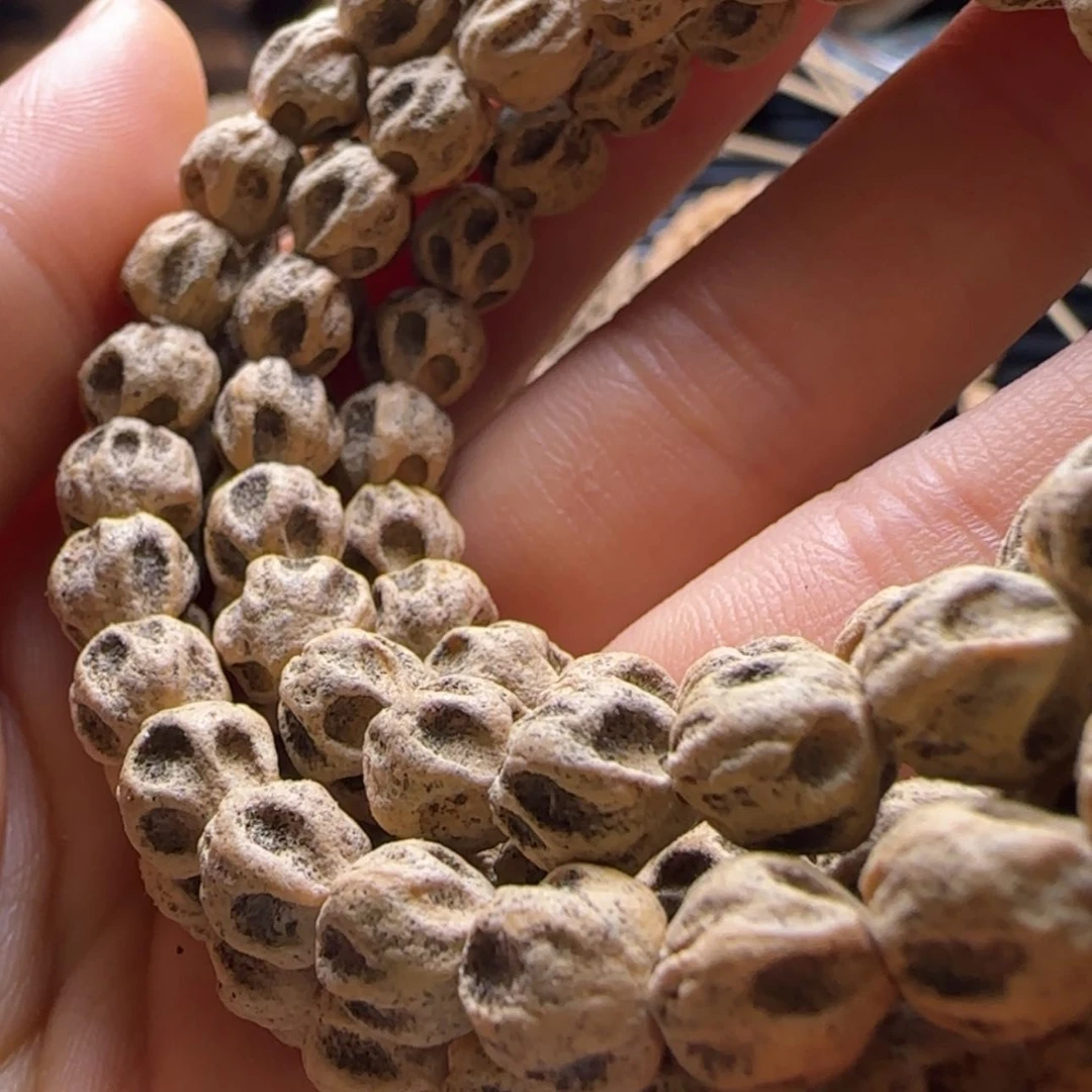 【闪购商品】吊坠柏香籽/百香籽?**听