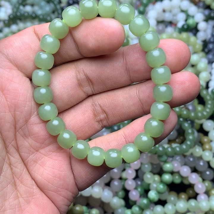 和田玉未镶嵌手串