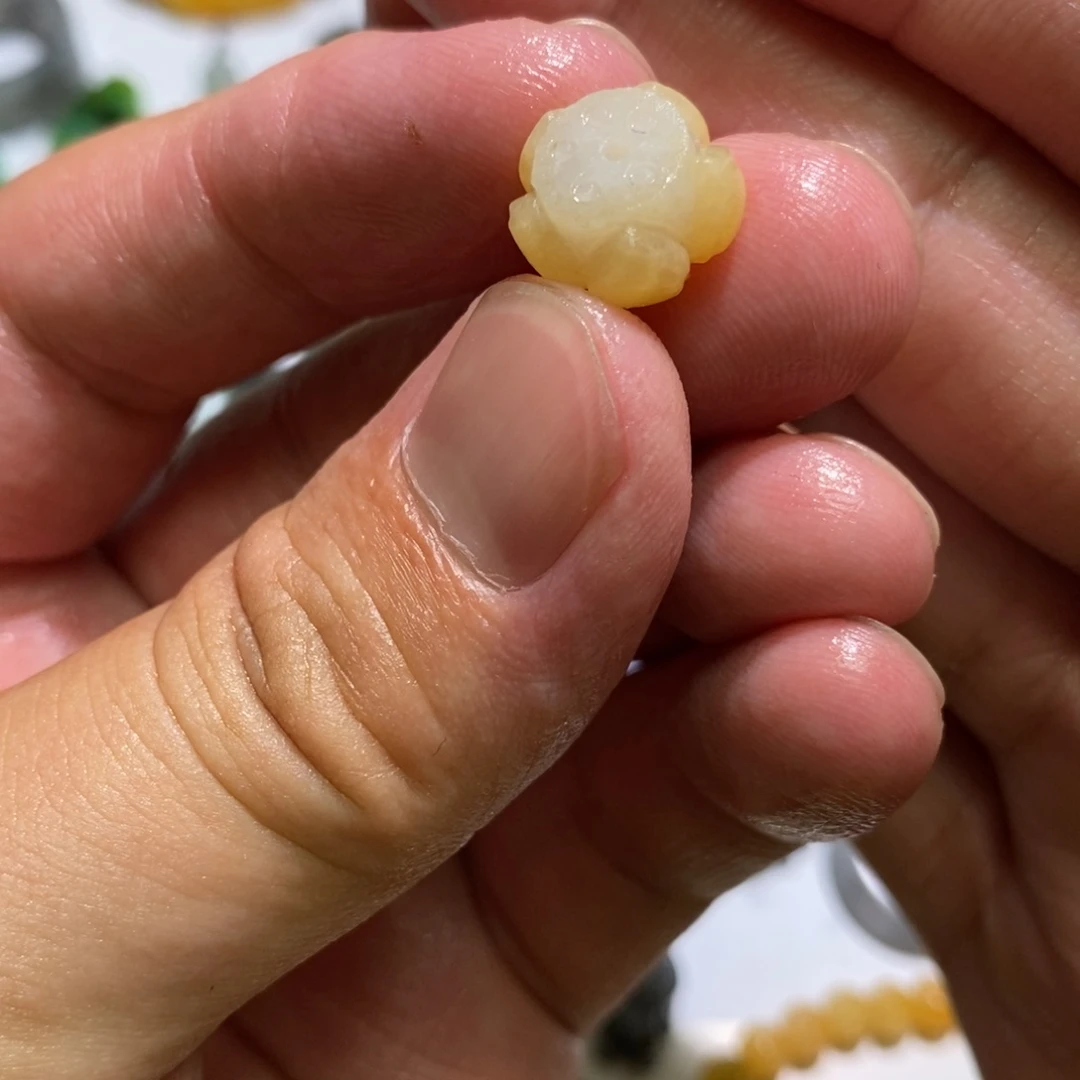 青****定制翡翠未镶嵌珠子