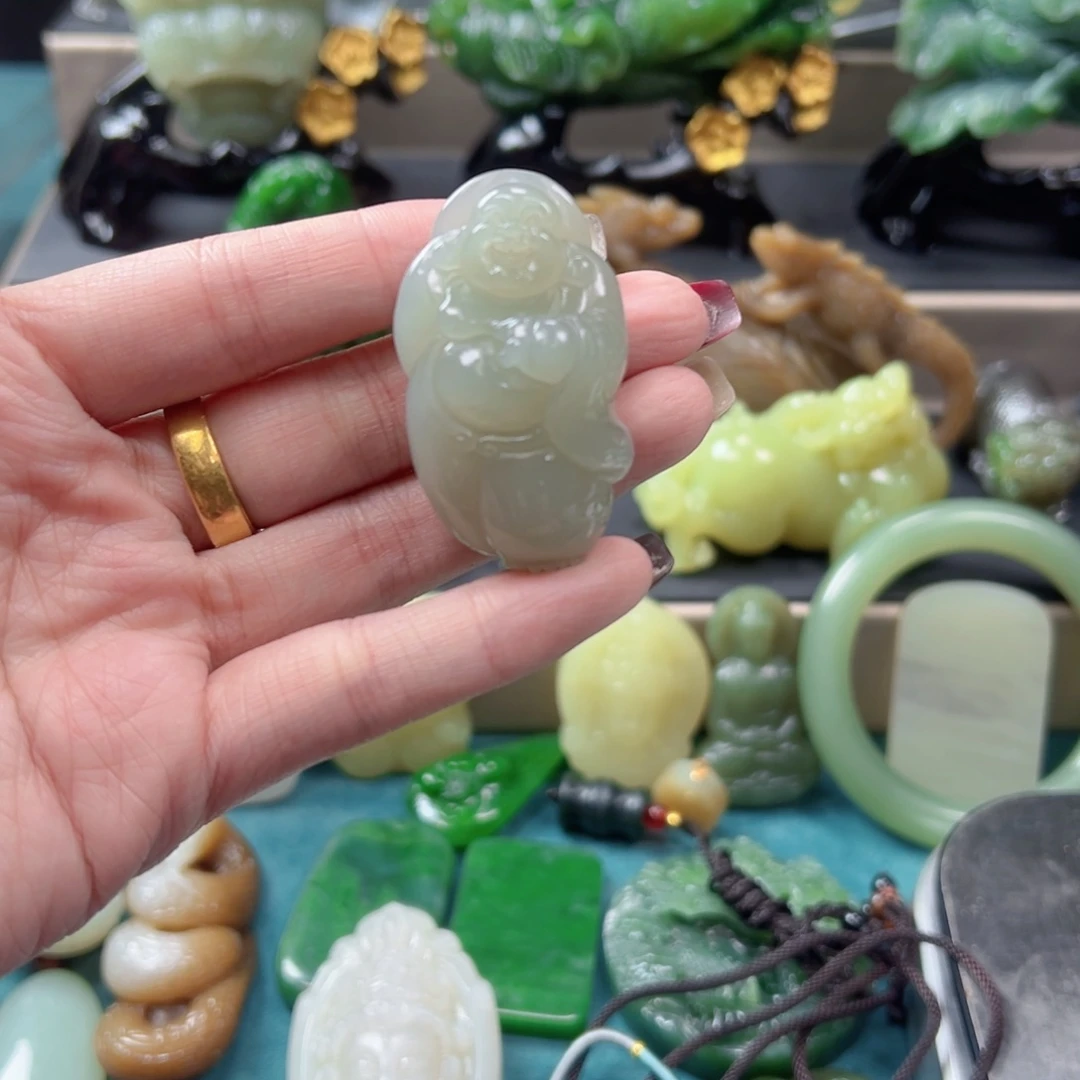 和田玉吊坠(不含链)未镶嵌