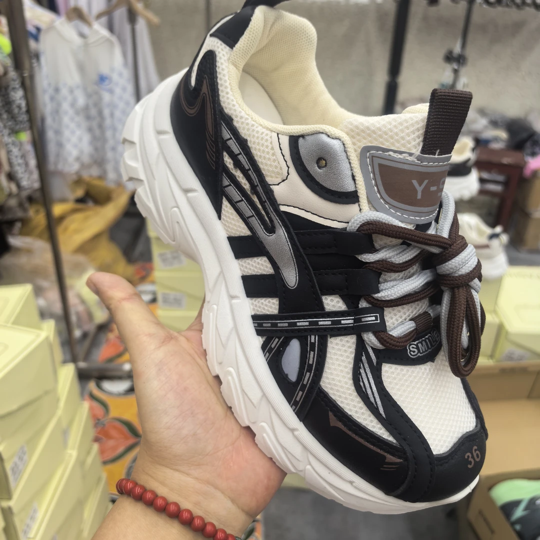 2025年新款女老爹运动鞋