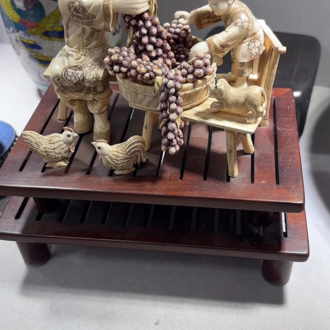 渊***湛树脂制品雕刻雕刻工艺