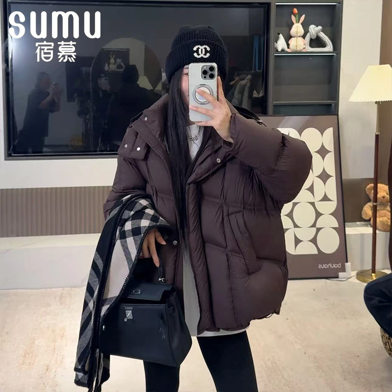 宿慕SUMU暖炉泡芙90白鸭舒适羽绒服女11-7冬季新款连帽羽绒服9053