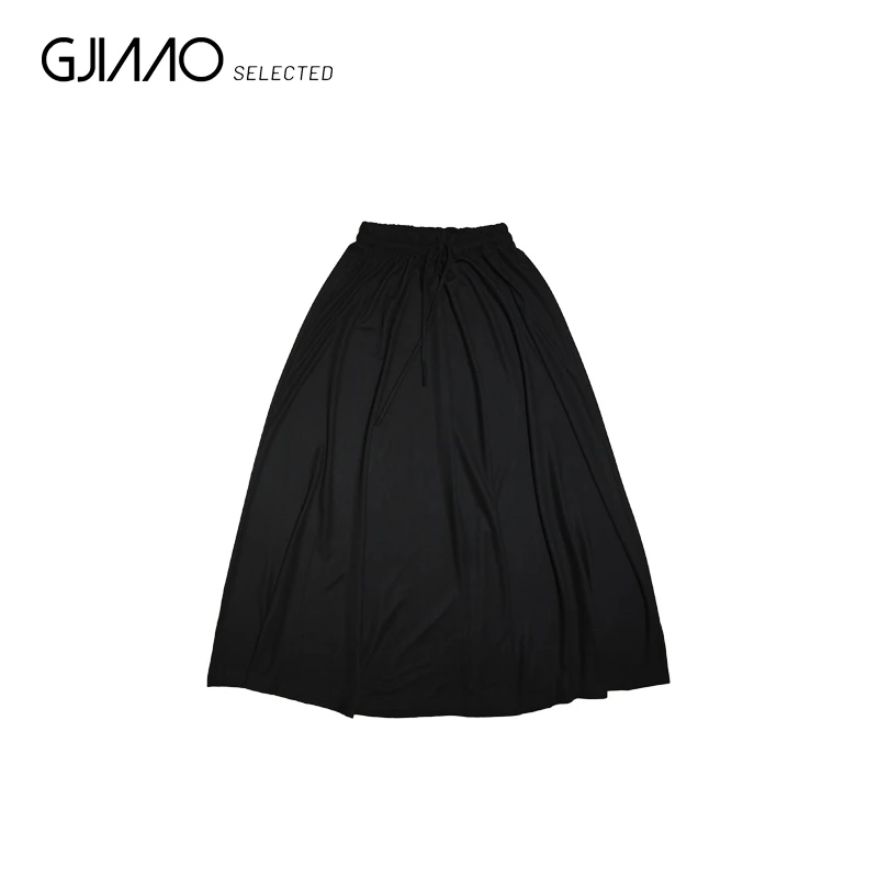 2208 松紧腰大裙摆黑色长半裙