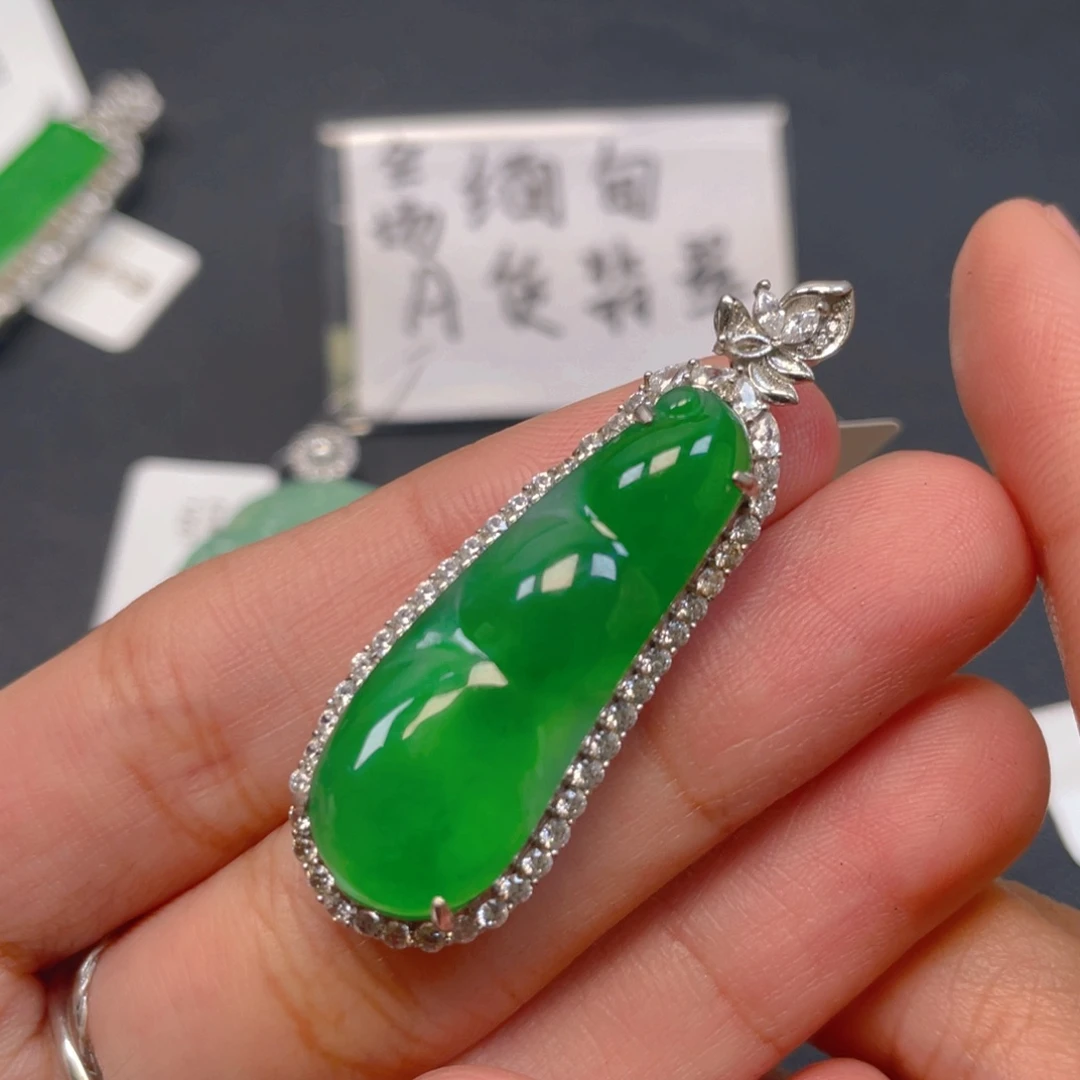 翡翠银S925镶嵌吊坠(不含链)