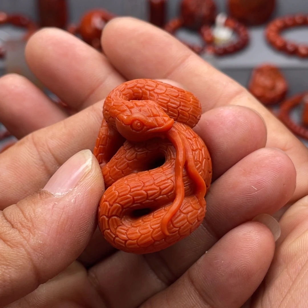 南红玛瑙未镶嵌珠宝奇石吊坠